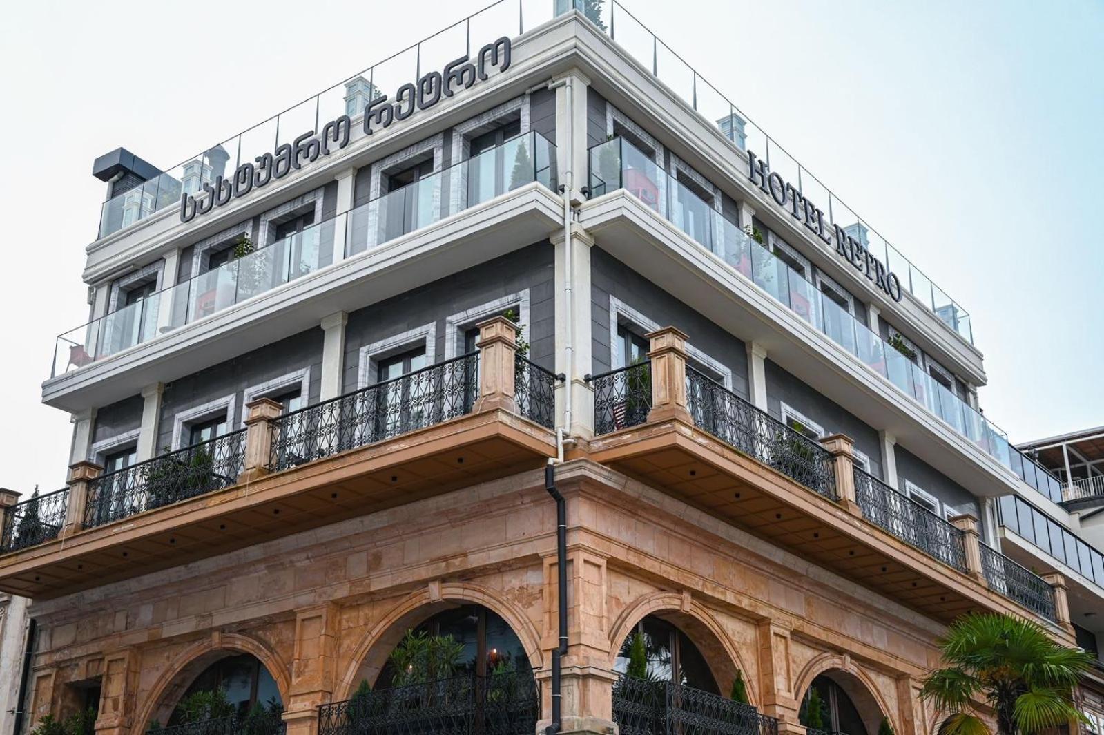 Hotel Retro Батуми Екстериор снимка