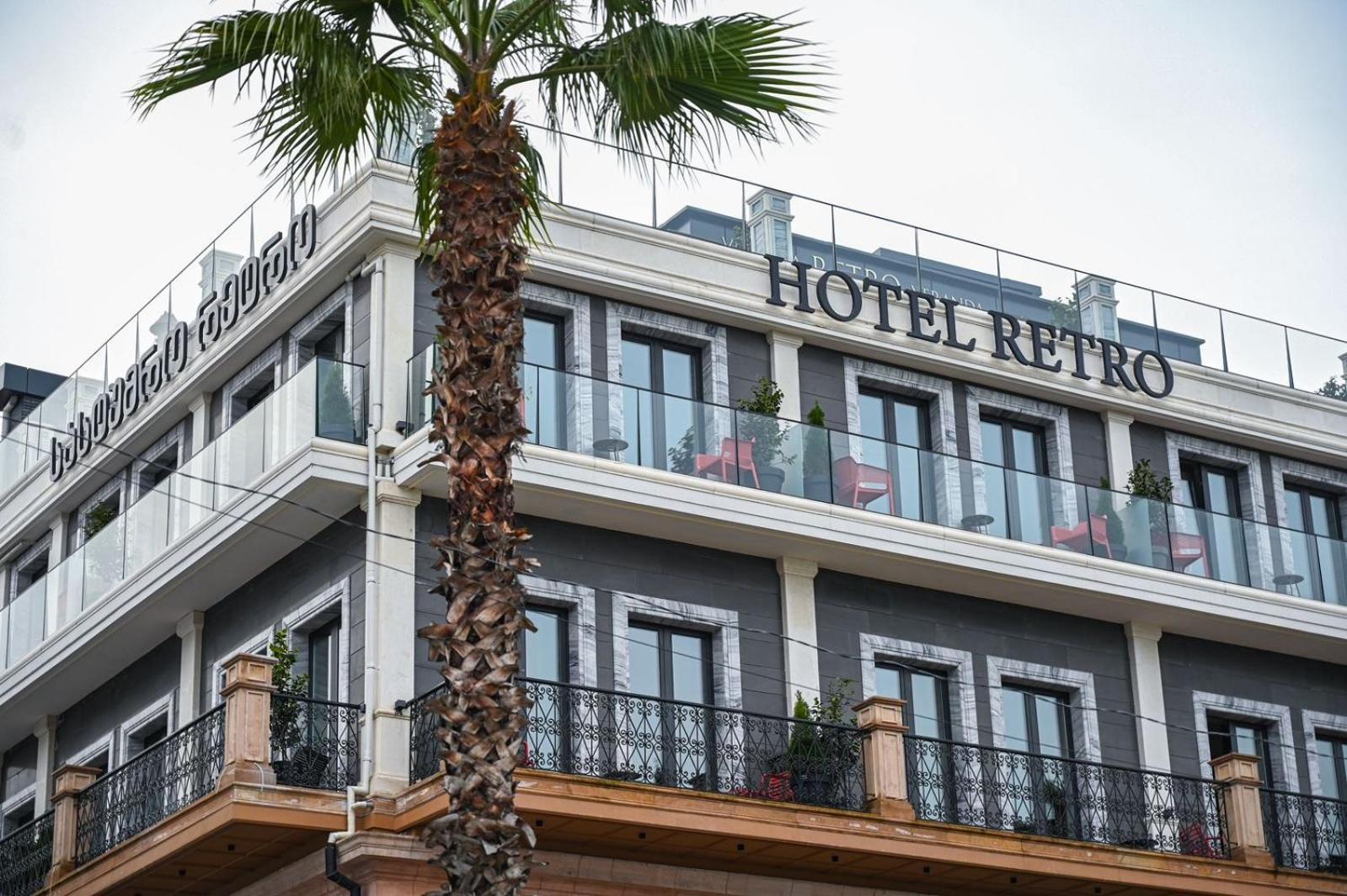Hotel Retro Батуми Екстериор снимка